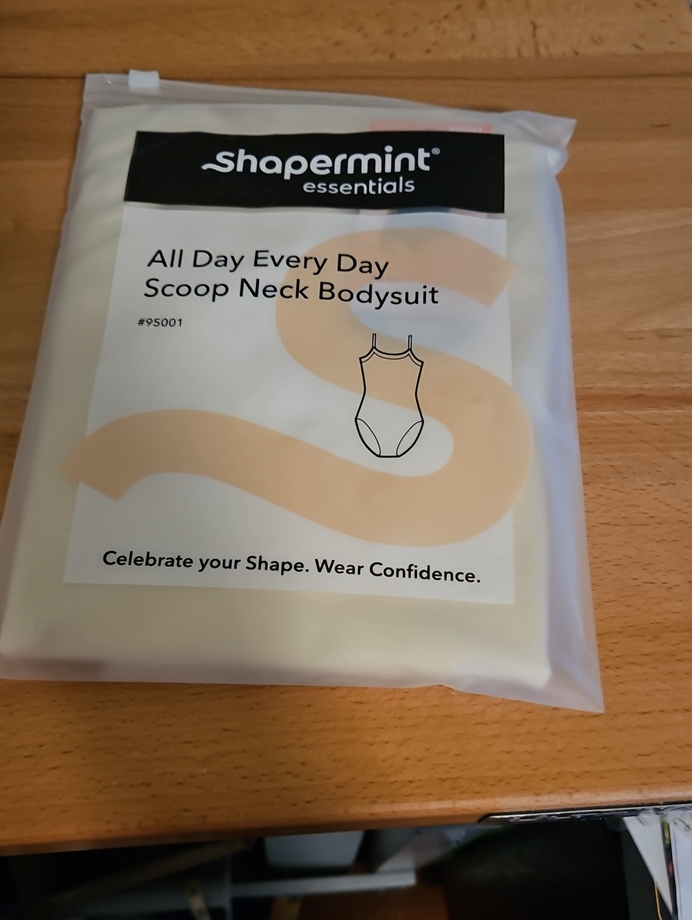 Shapermint Ivory Scoop Neck Bodysuit